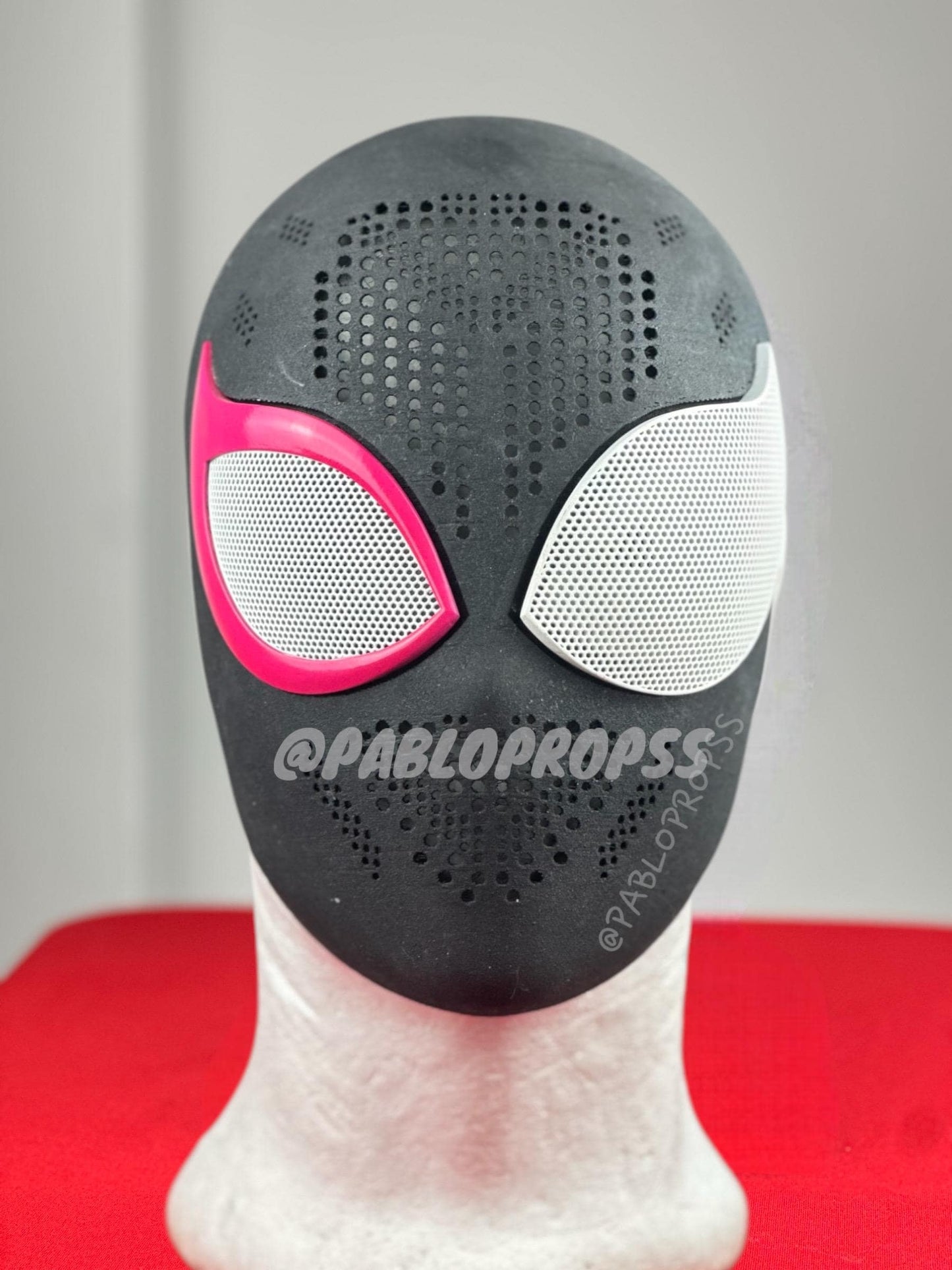 Faceshell SpiderGwen